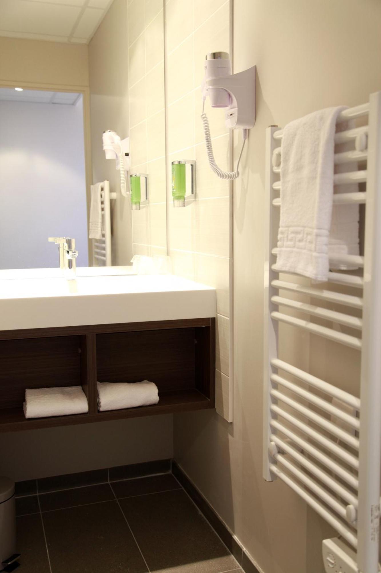 Brit Hotel Vannes-Theix المظهر الخارجي الصورة