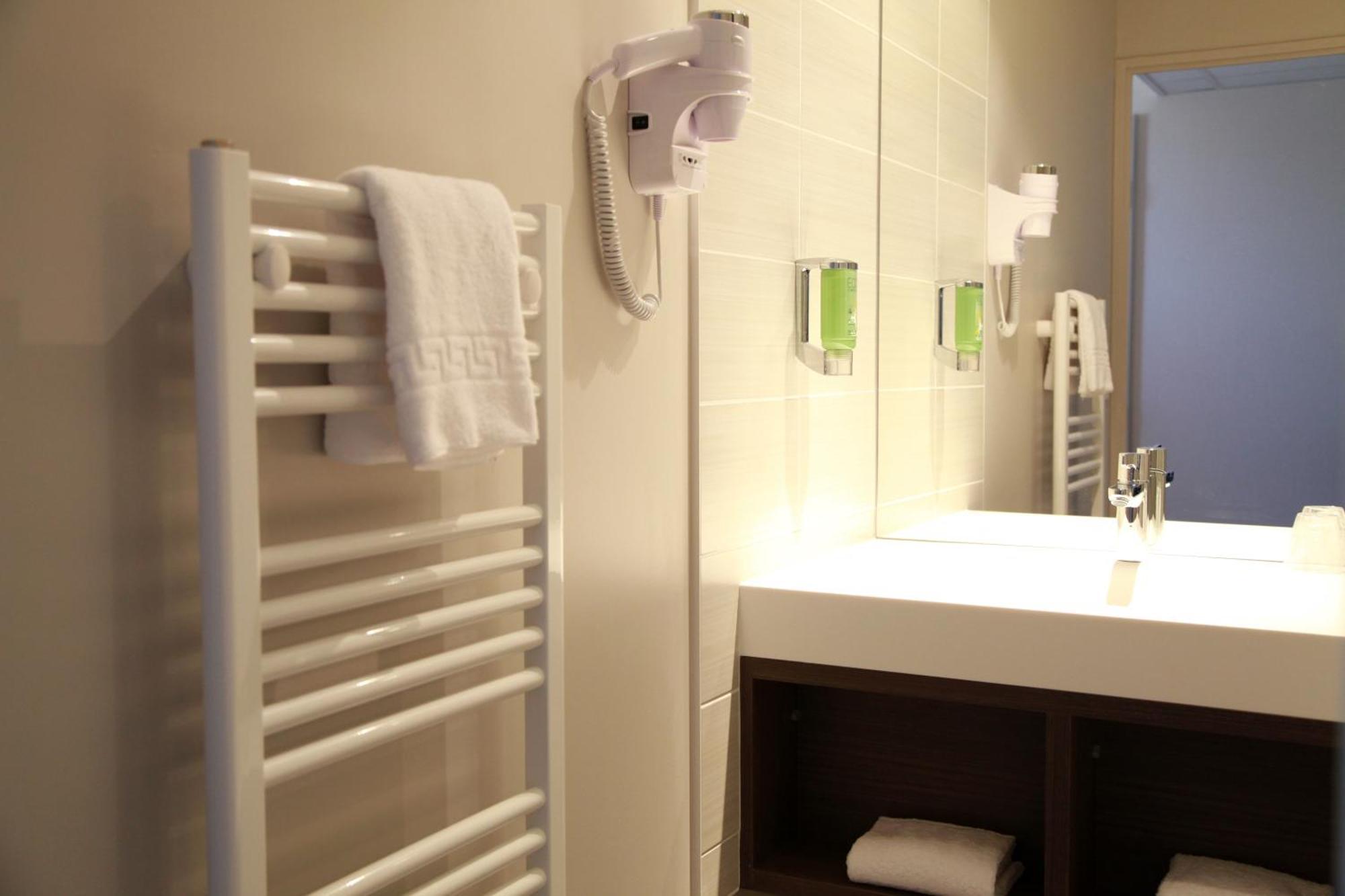 Brit Hotel Vannes-Theix المظهر الخارجي الصورة